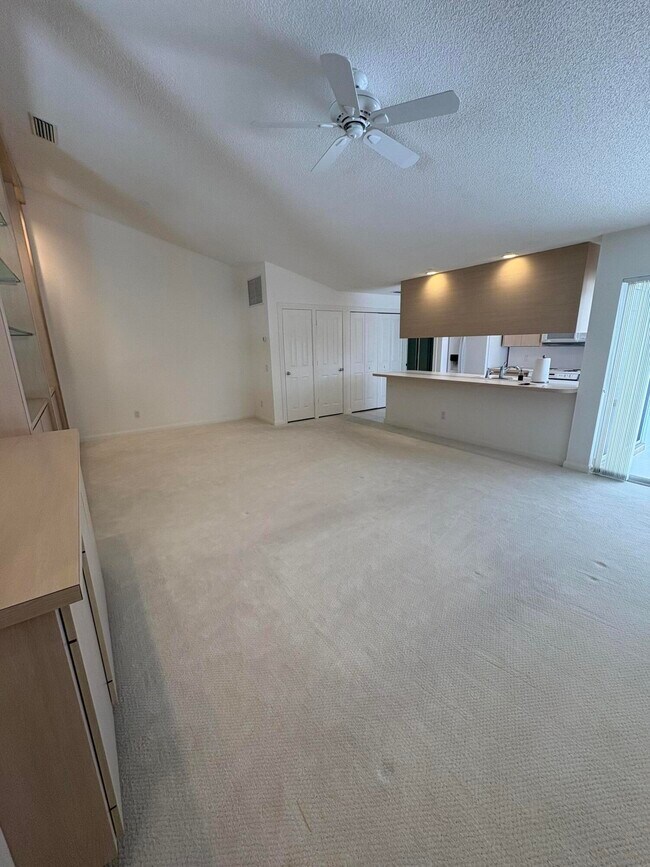 Building Photo - 10303 Chapman Oak Ct