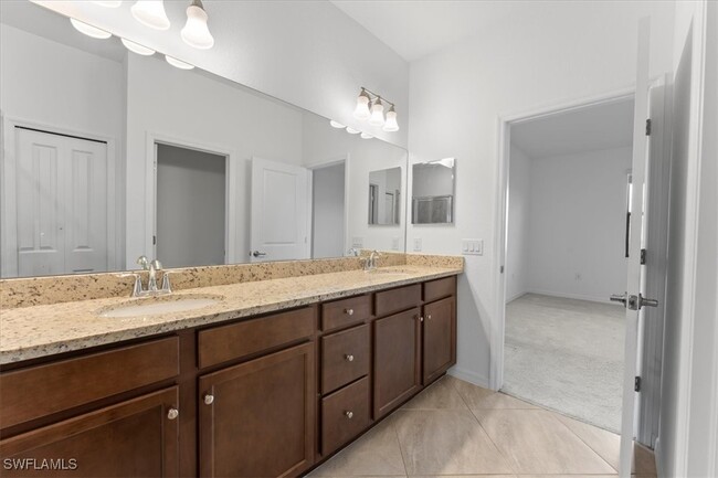 Building Photo - 14708 Cantabria Dr