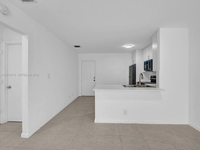 Building Photo - 241 NW 40th St