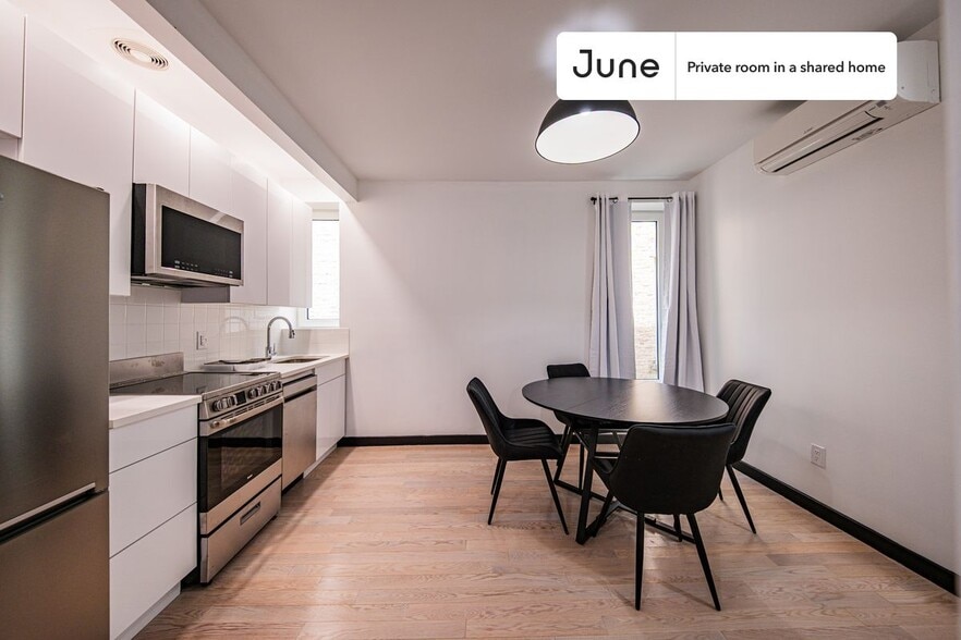 Building Photo - Room in Shared 4 bed/4 bath home in Ditmas Park