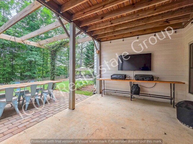 Building Photo - 5/5 Executive Home in Canton-Ranch on full finished basement!