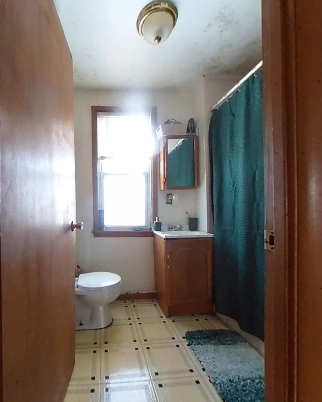 Building Photo - 228 Homestead St