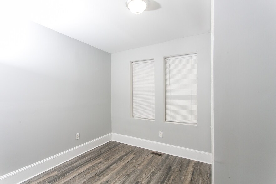 Building Photo - 6217 Haverford Ave