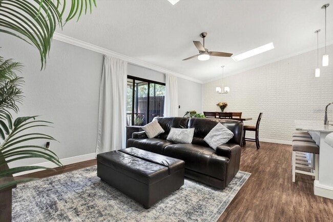 Building Photo - 6290 92nd Pl N