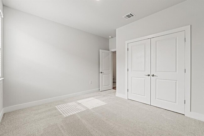 Building Photo - 1520 Carvin Wy
