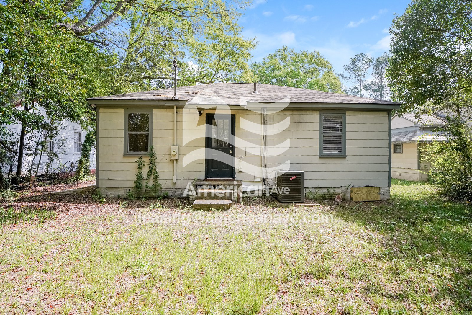 Building Photo - 209 Meadowdale Dr