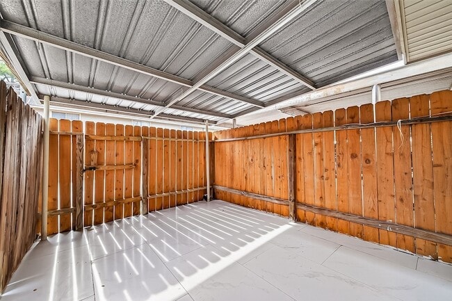 Building Photo - 6649 De Moss Dr