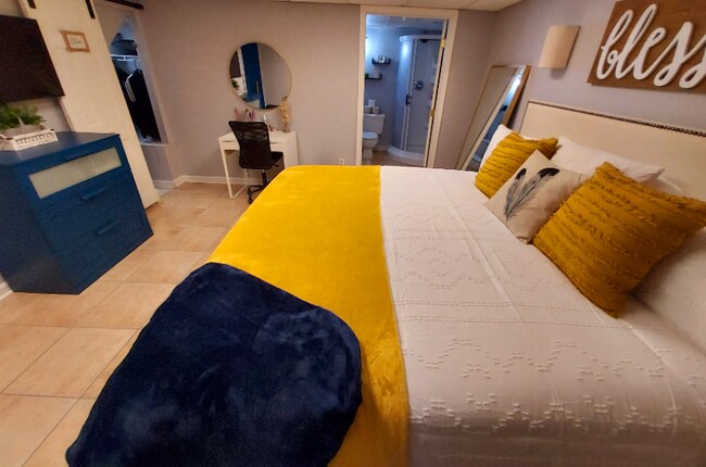 Building Photo - 78 US-78