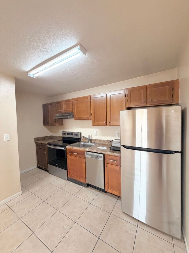 Building Photo - 1/1 RENEGADE CONDO UNIT AVAILABLE SUMMER 2026