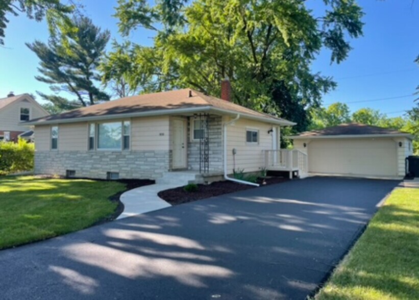 Primary Photo - 3018 Chafin Ave