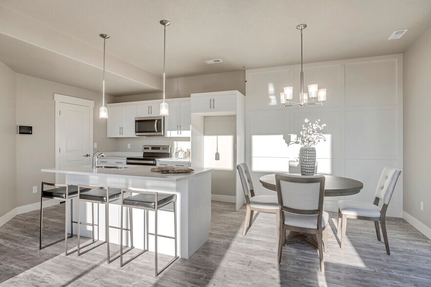 Building Photo - 1869 S 1080 W