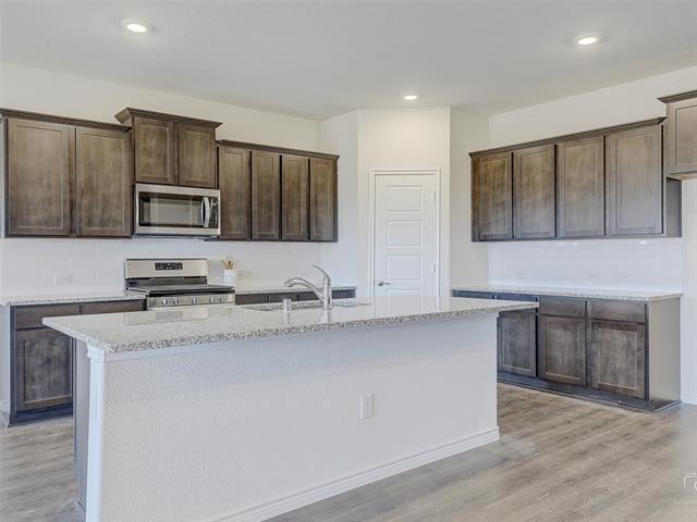 Building Photo - 795 Fort Ln