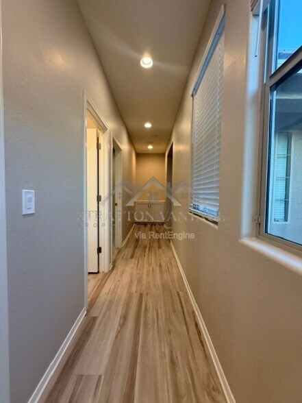 Building Photo - 22555 S 225th Way