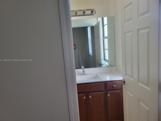 Building Photo - 11537 SW 248th Terrace