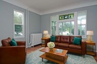 Building Photo - 738 Watson Ave