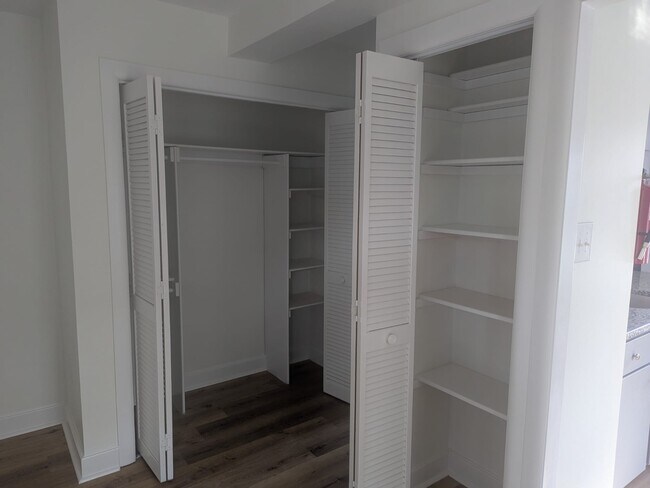 Building Photo - 712 Station Ave