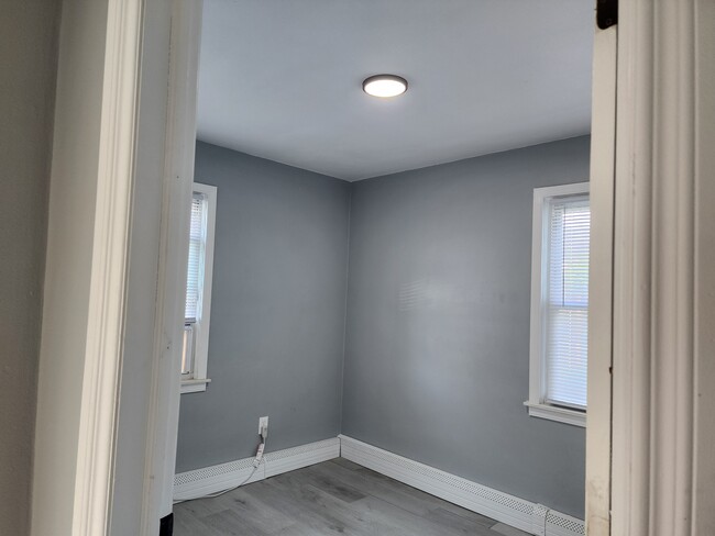 Building Photo - 22828 Almond Ave