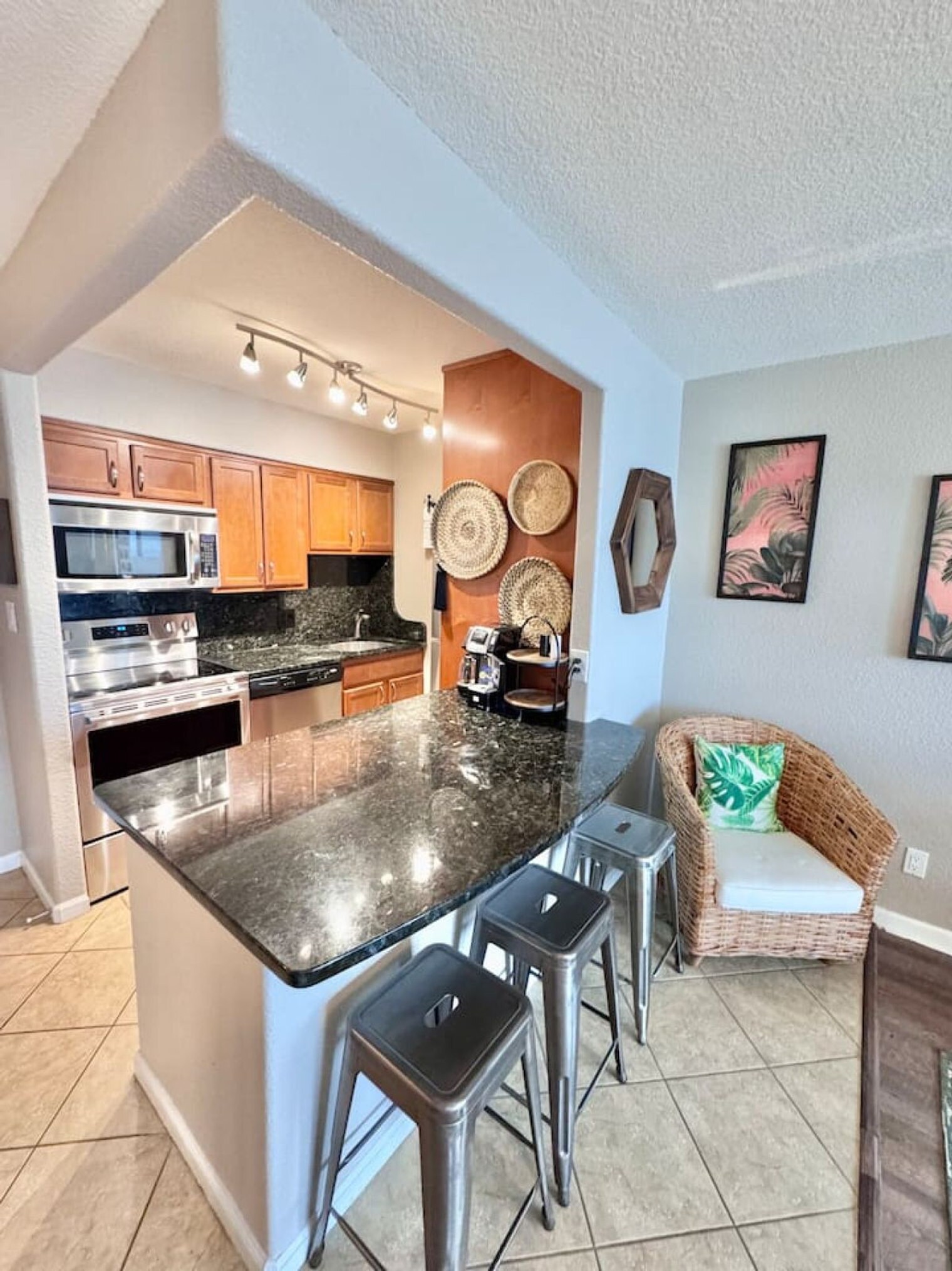 Building Photo - 215 Atlantic Ave