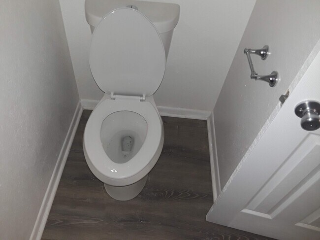 Building Photo - 3017 McFerrin Ave