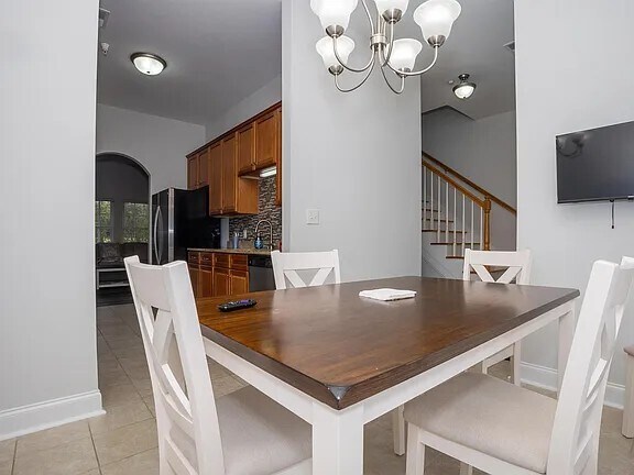 Building Photo - 1805 Low Country Pl