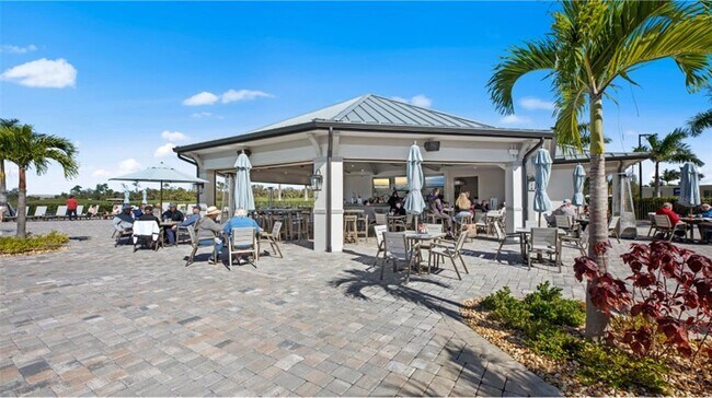 Building Photo - 14271 Heritage Landing Blvd