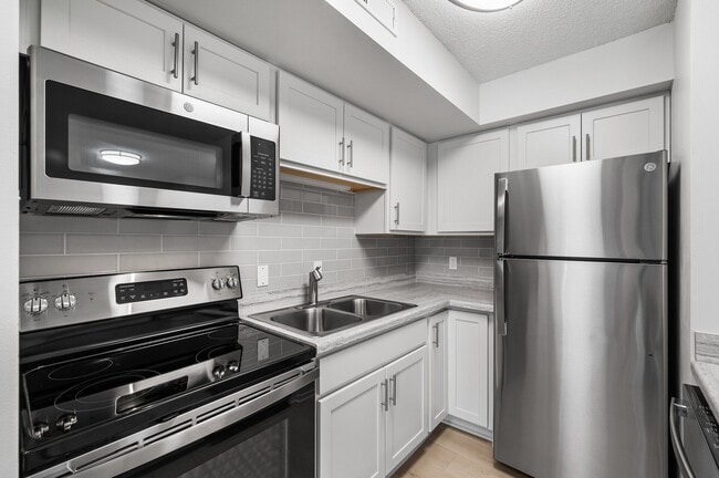Building Photo - Quail Ridge Apartments
