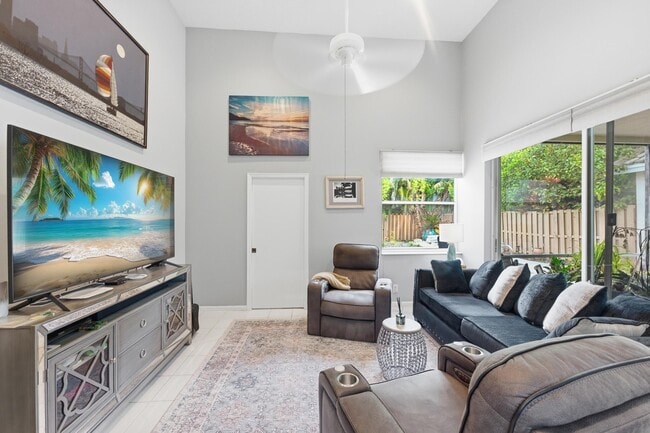 Building Photo - 2495 NW 66th Dr