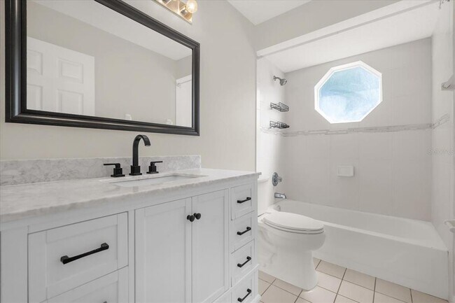 Building Photo - 10218 Facet Ct