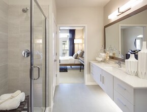 Building Photo - 3311 Blackburn-2211