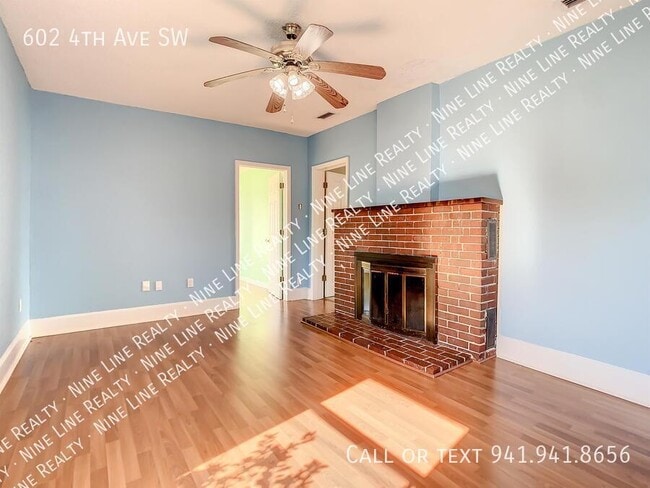 Building Photo - 602 4th Ave SW