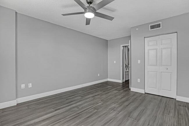 Building Photo - 651 Okeechobee Blvd