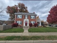 Building Photo - 2843 Ashland Ave