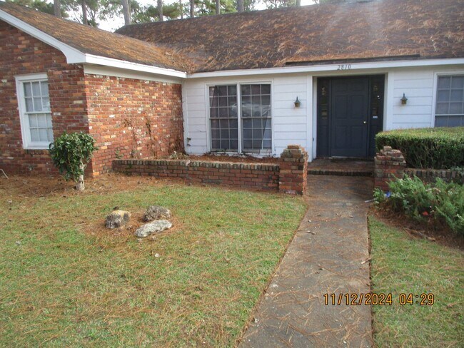Primary Photo - 2810 Westgate Dr