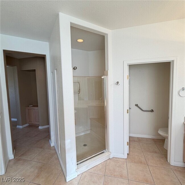 Building Photo - 10248 Santo Nina Ct