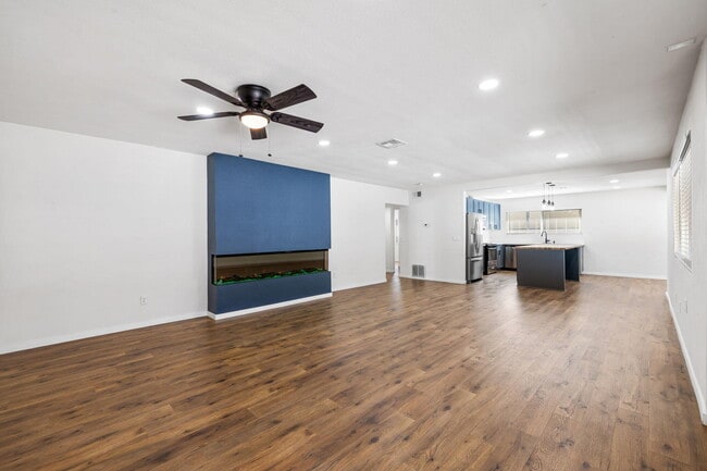 Building Photo - 51480 Avenida Obregon