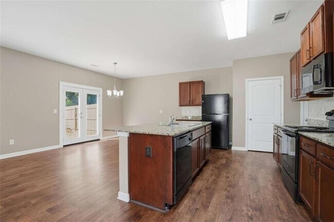 Building Photo - 514 Altama Way