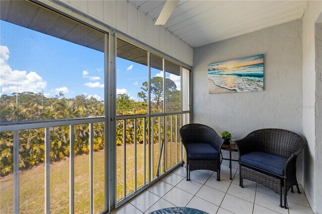 Building Photo - 1540 Glen Oaks Dr E