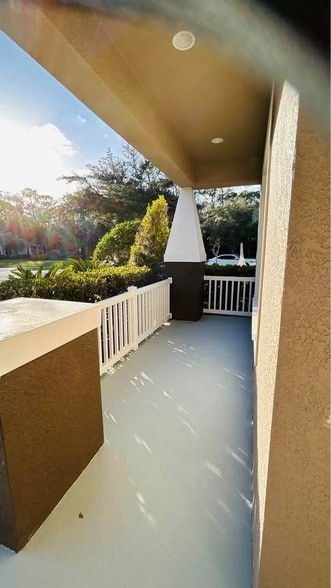 Building Photo - Heritage Point D Heritage Point Drive Unit 20002