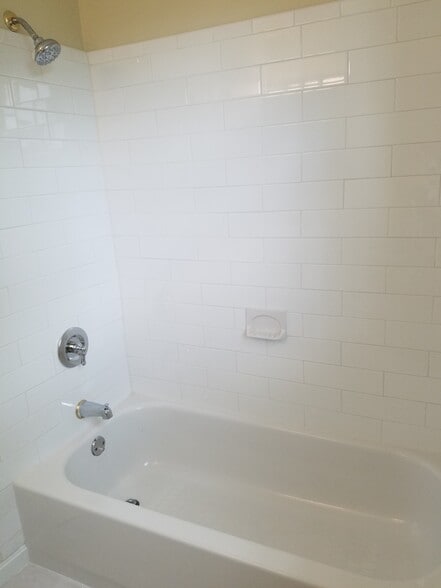 Building Photo - 3537 S Stafford St