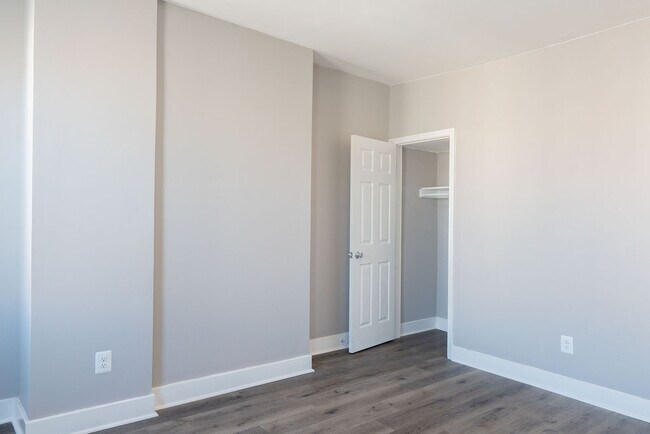 Building Photo - 1237 Carroll St