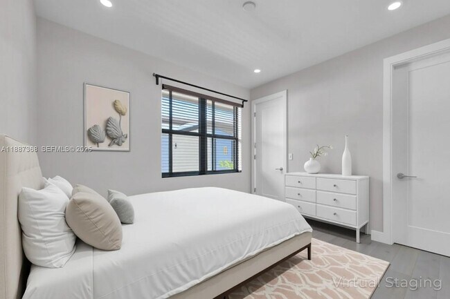 Building Photo - 8217 NW 46th St