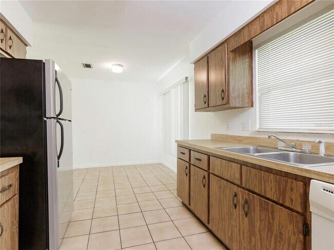 Building Photo - 2440 NW 54th Ave