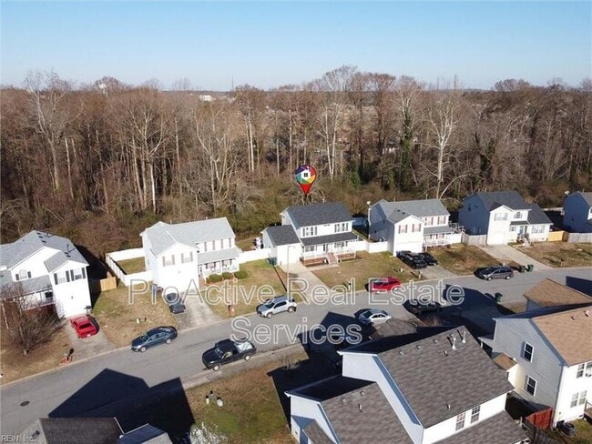 Building Photo - 1220 Woods Edge Cir