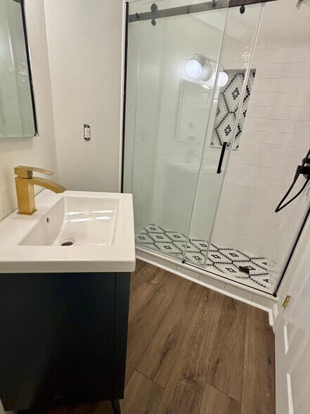 Building Photo - 149 Jay St