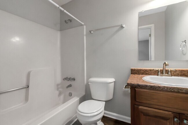 Building Photo - 3653 Chestnut Lake Ct