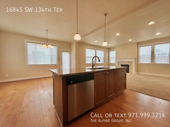 Building Photo - 16845 SW 134th Terrace