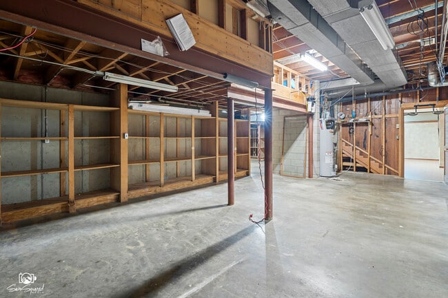 Building Photo - 509 Apollo Dr