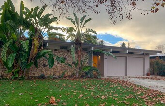 Building Photo - High-End San Jose 4 Bedroom Eichler!