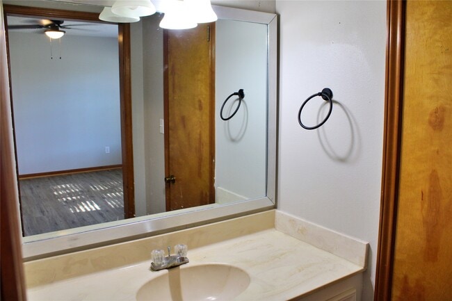 Building Photo - 1126 Jackson St