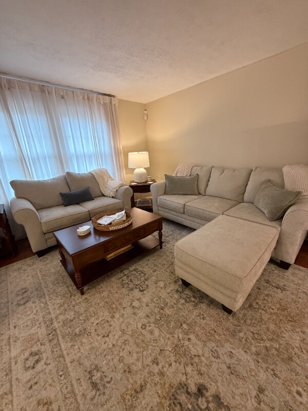 Building Photo - 100 Grouse Ct